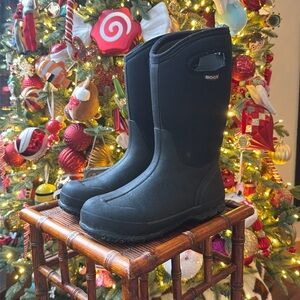 Kids' Bogs Classic Boots, Black- size 5